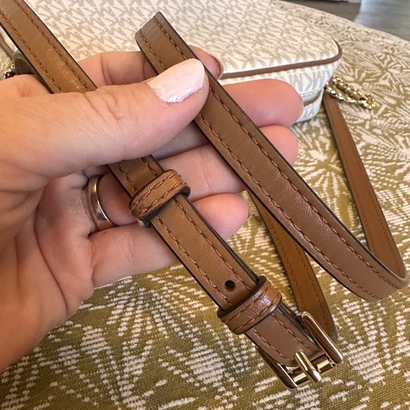 Michael Kors Cream and Tan Crossbody Bag - Picture 9 of 10